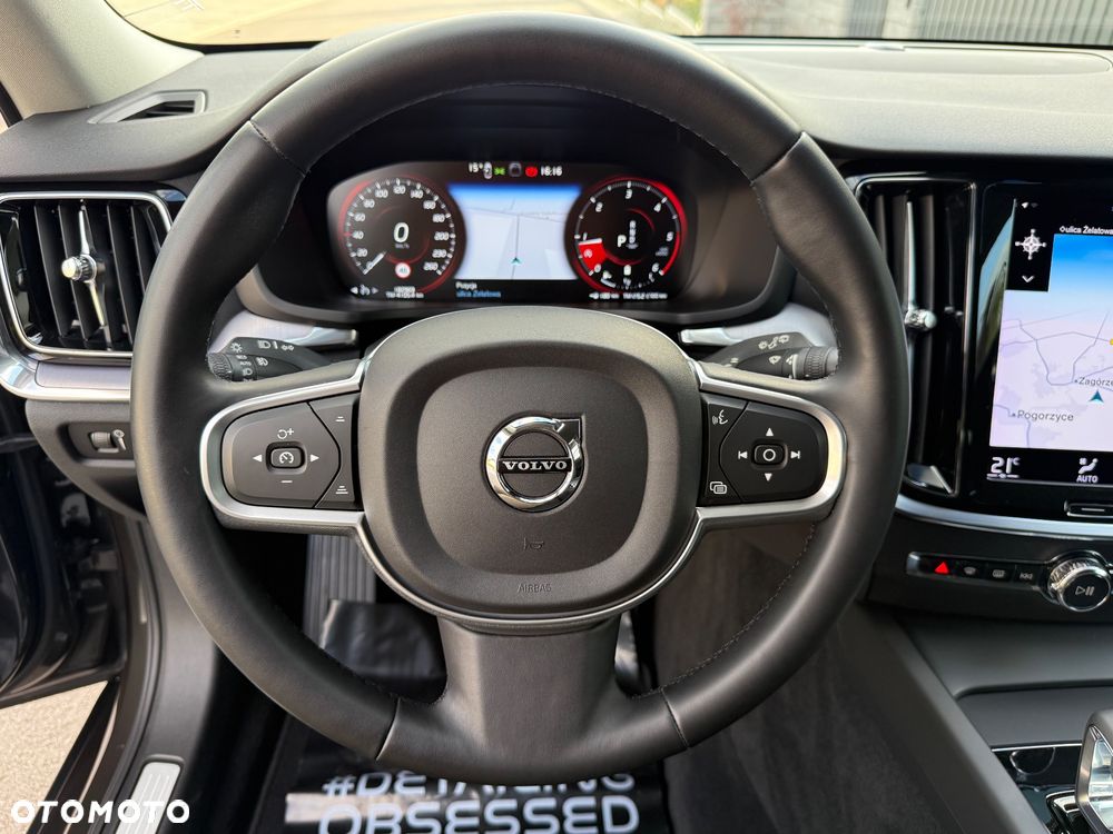 Volvo V60 B4 D Core - 35