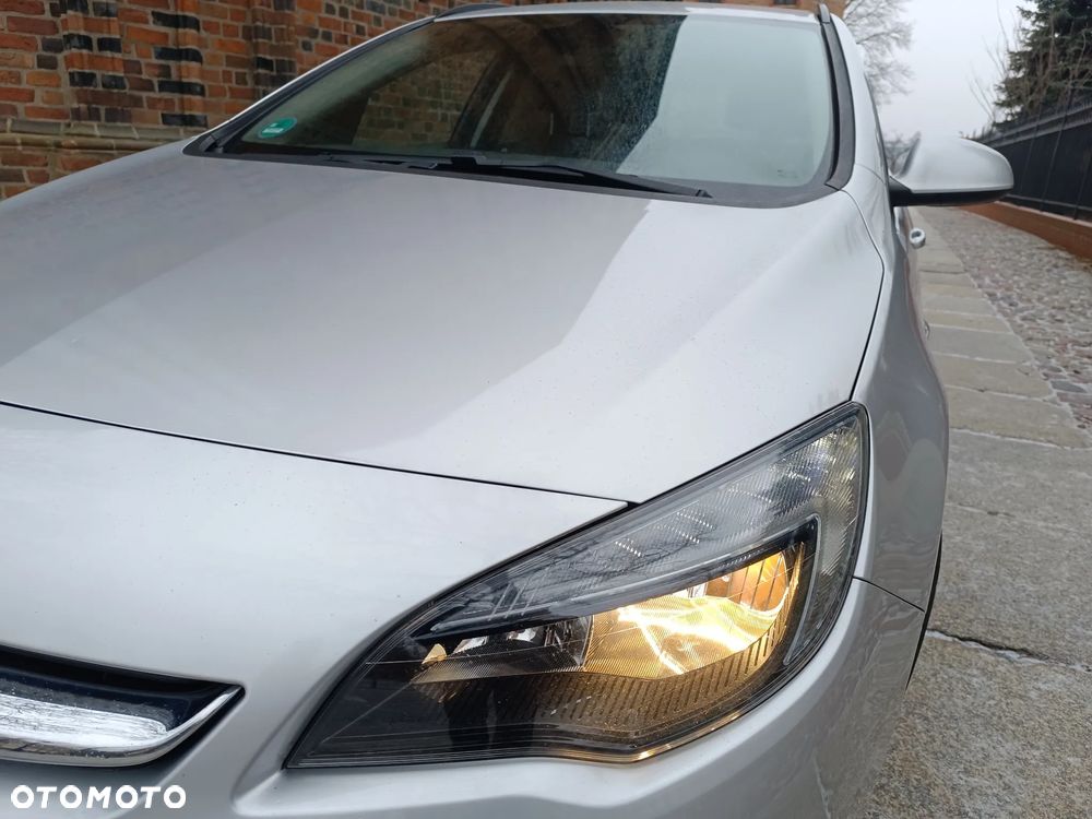 Opel Astra 1.6 D (CDTI) Start/Stop Innovation - 18