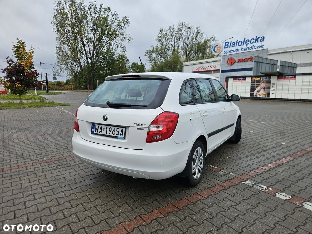 Skoda Fabia 1.4 16V Ambition - 7