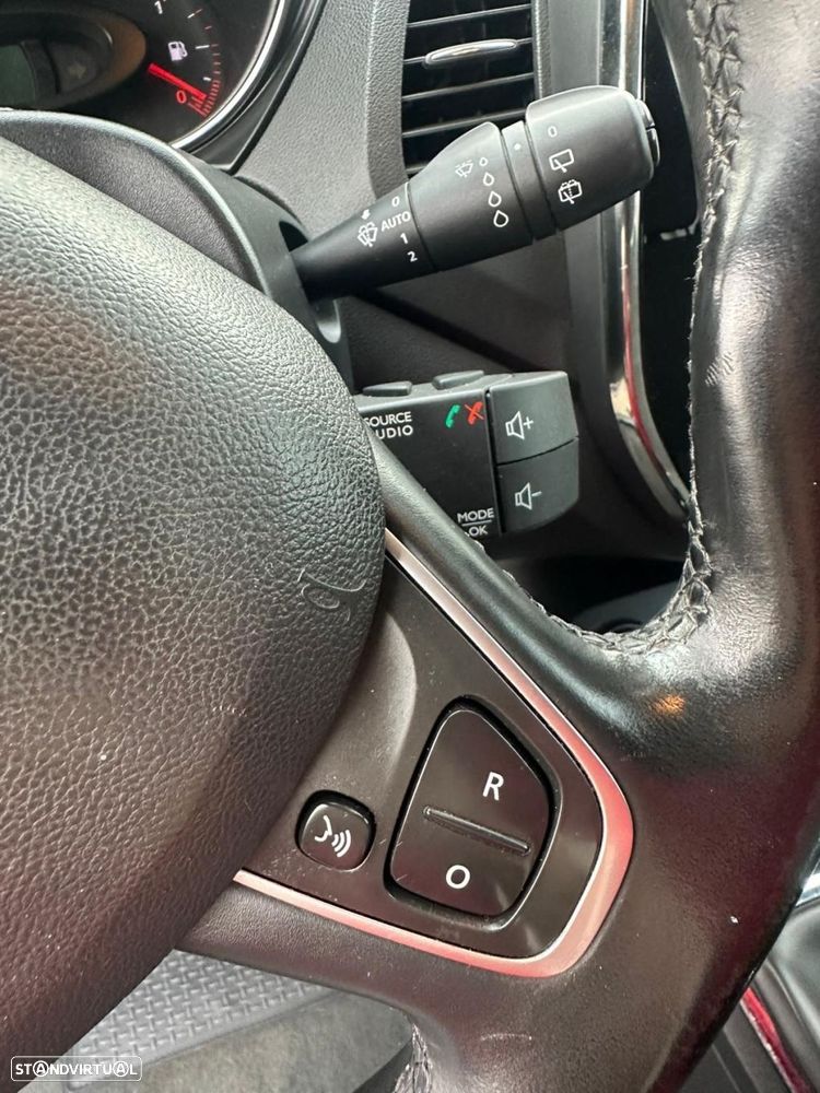 Renault Captur 0.9 TCE - 17