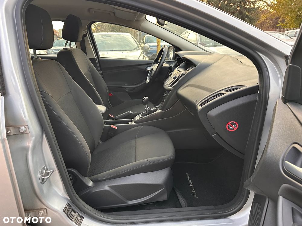 Ford Focus - 16