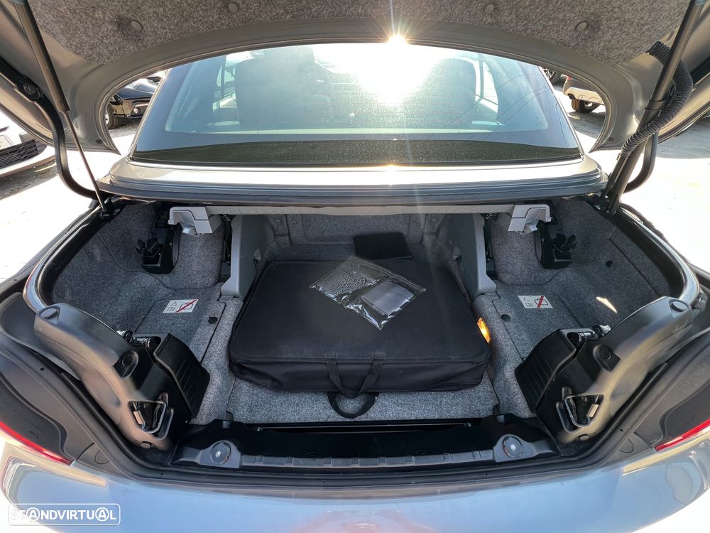 BMW 320 d Cabrio - 18