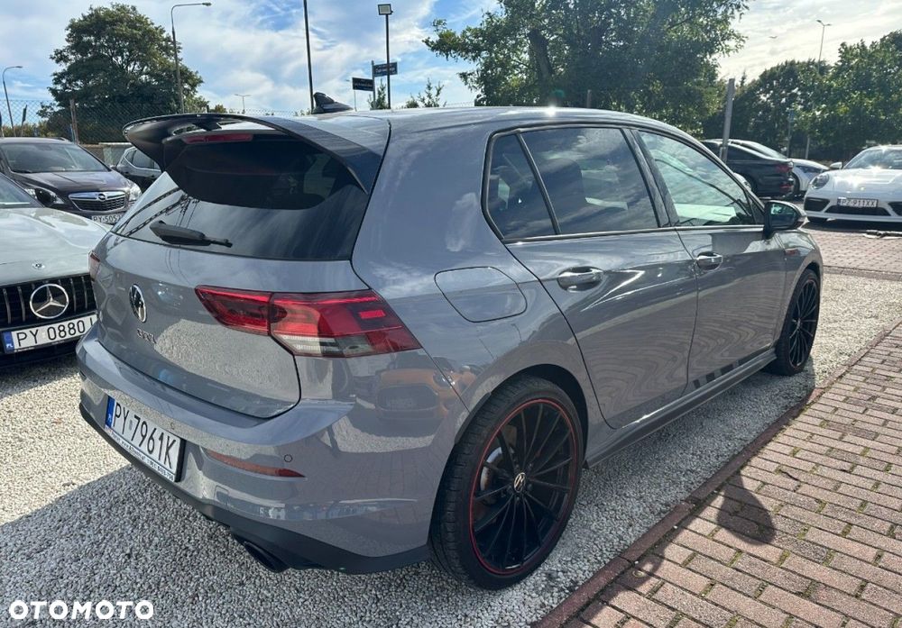 Volkswagen Golf - 7