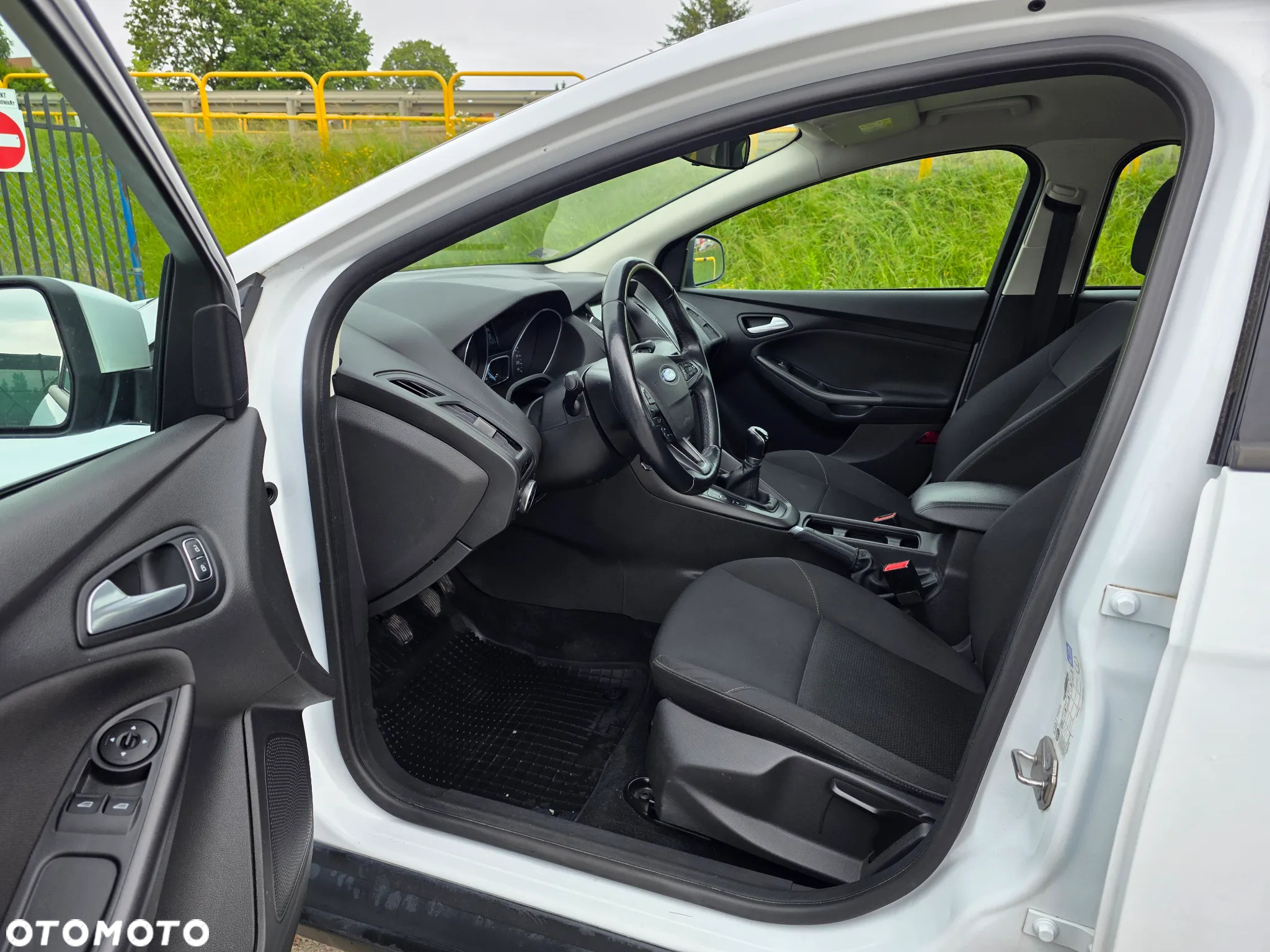 Ford Focus - 7