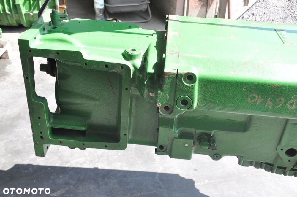 SKRZYNIA BIEGÓW JOHN DEERE 6410 NR L150672 / L150671 - 3