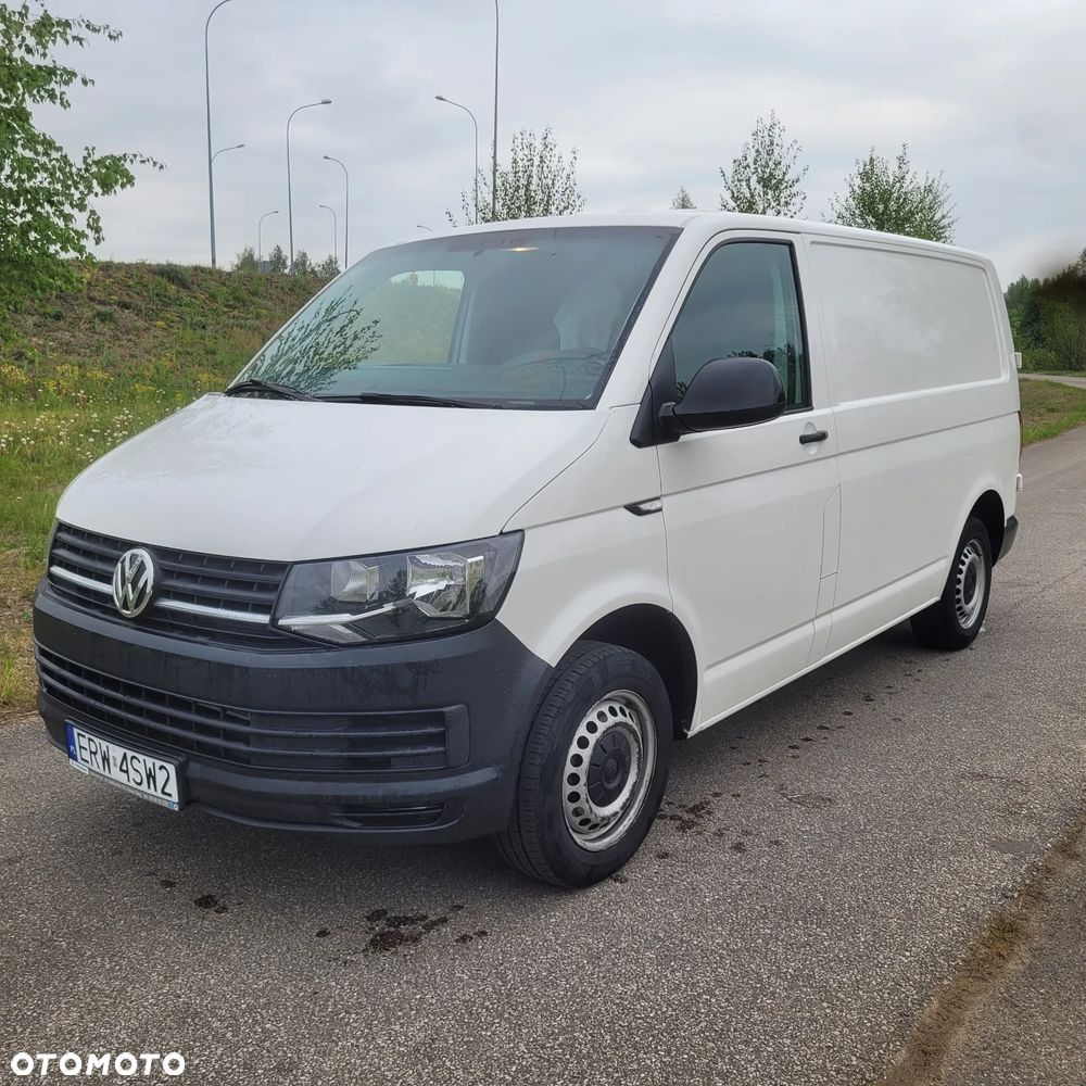 Volkswagen Transporter - 1