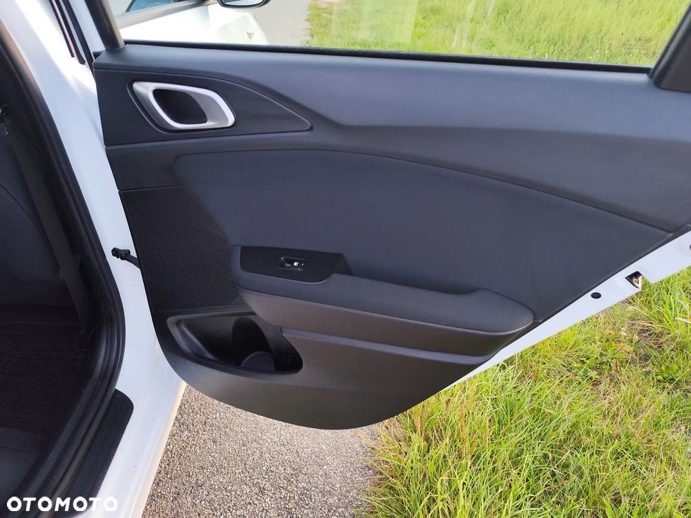Kia Ceed 1.4 T-GDI S - 16
