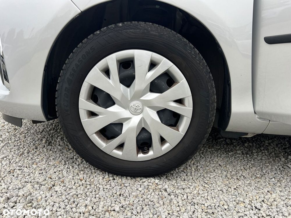 Toyota Yaris - 19