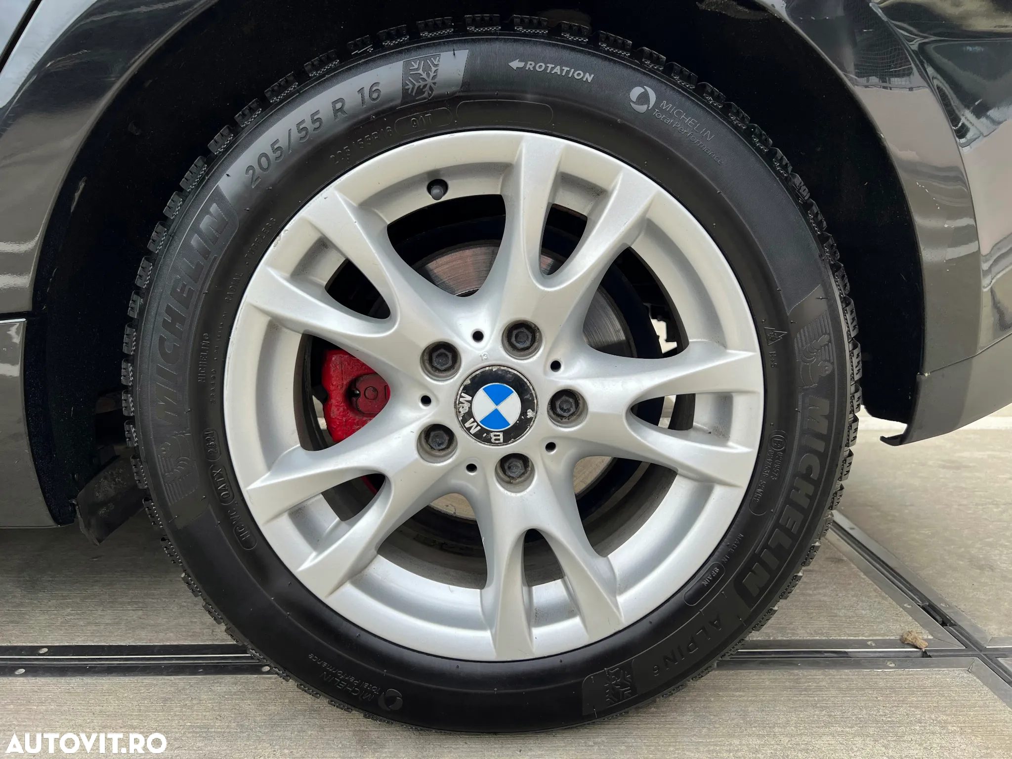 BMW Seria 1 118i - 23
