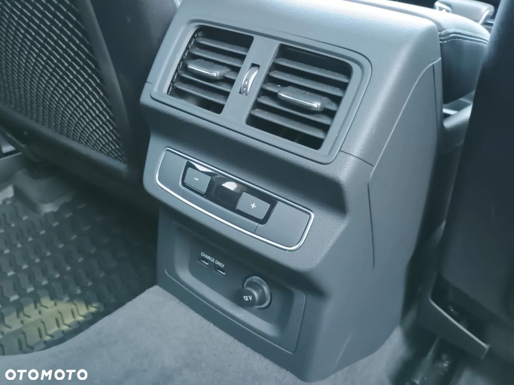 Audi Q5 45 TFSI quattro S tronic S line - 23