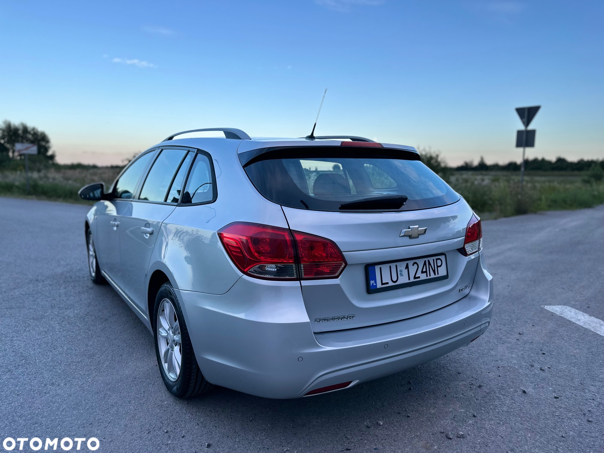 Chevrolet Cruze - 8