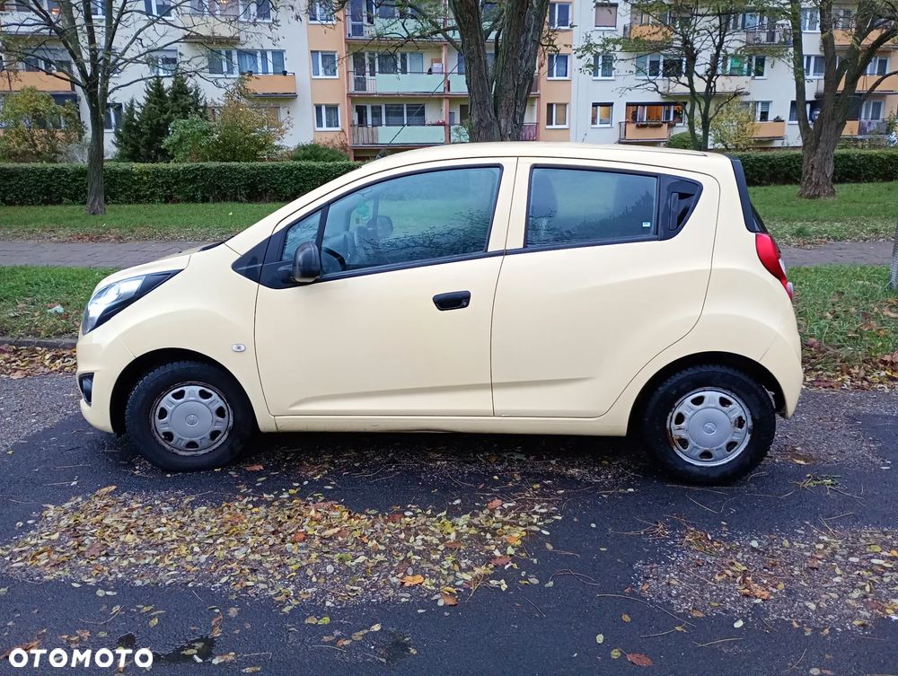 Chevrolet Spark 1.0 LS - 12