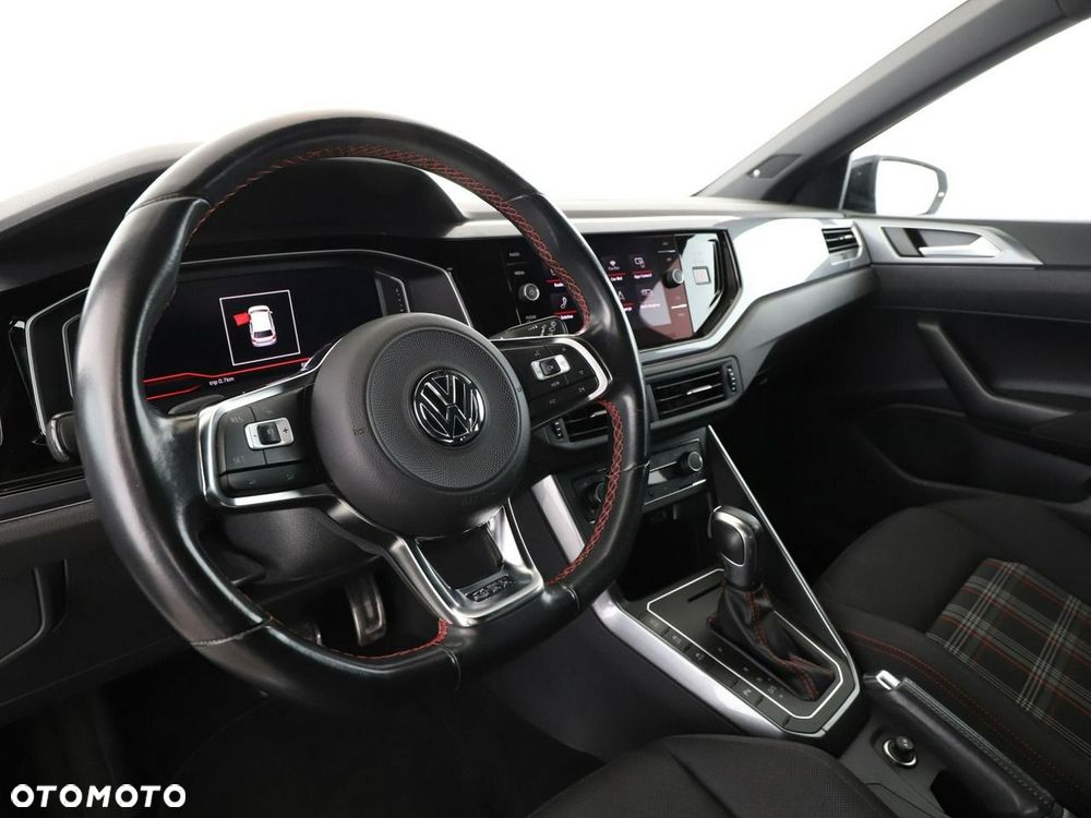 Volkswagen Polo 2.0 TSI GTI DSG - 15