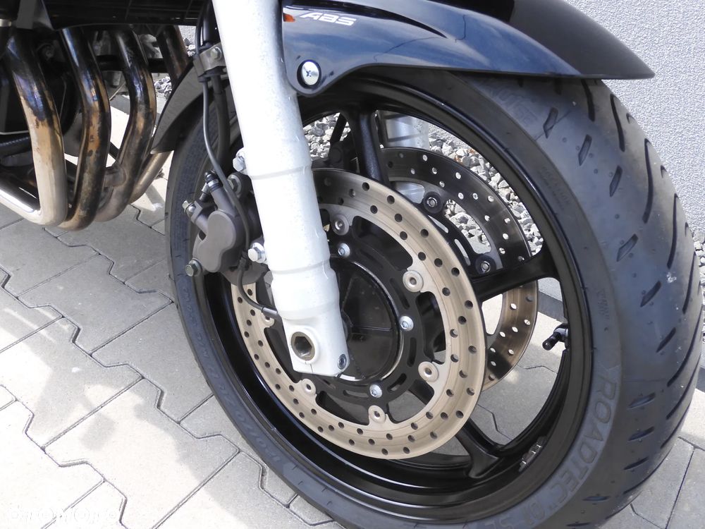 Yamaha FZ6 - 21