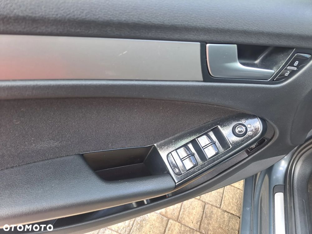 Audi A4 Limousine - 29