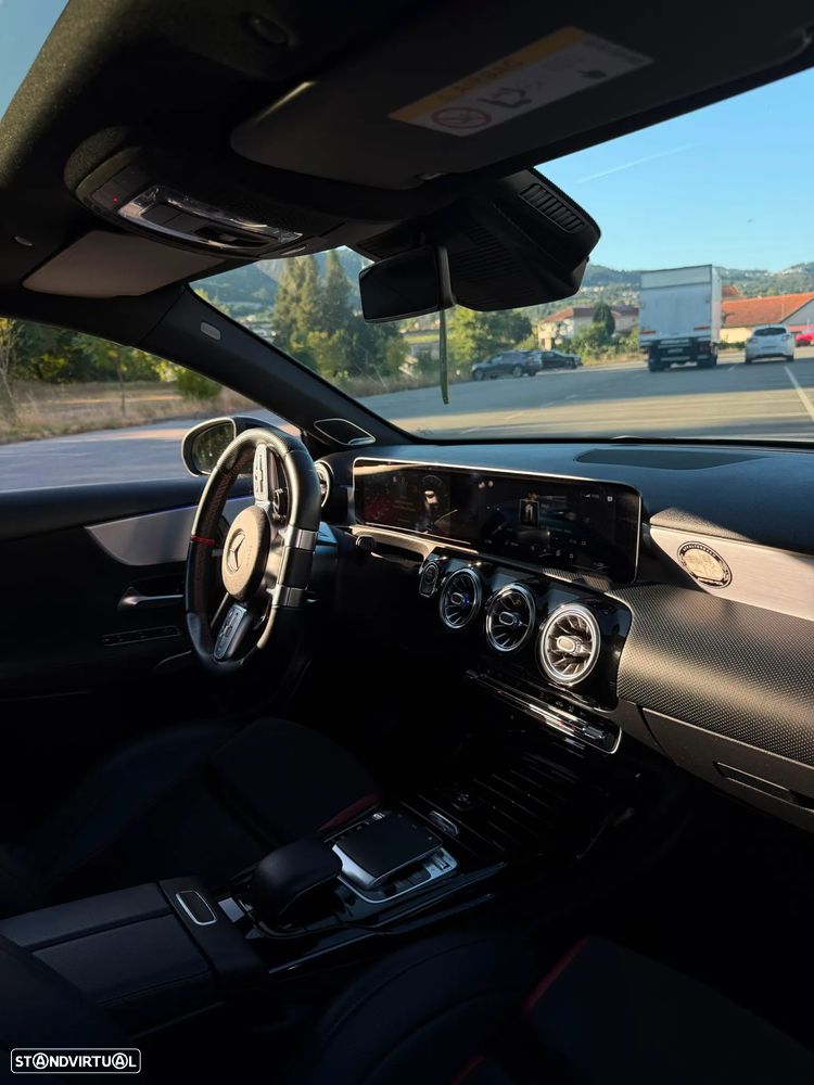 Mercedes-Benz A 35 AMG 4Matic Speedshift DCT 7G - 11