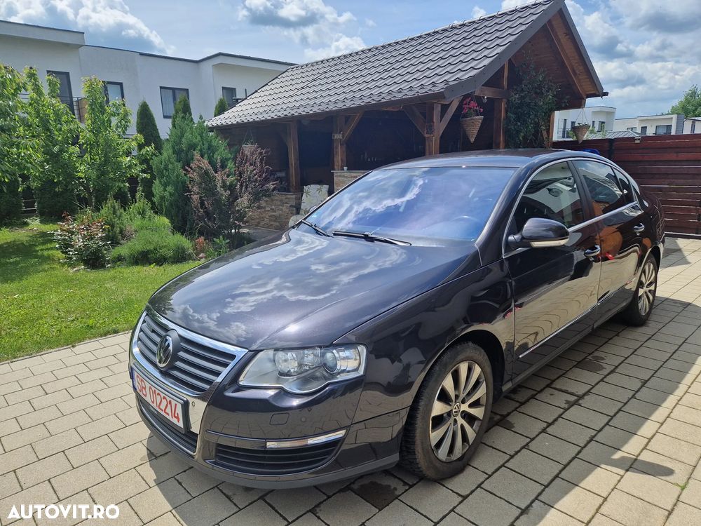 Volkswagen Passat 2.0 TDI DPF BlueMotion Technology Comfortline - 1