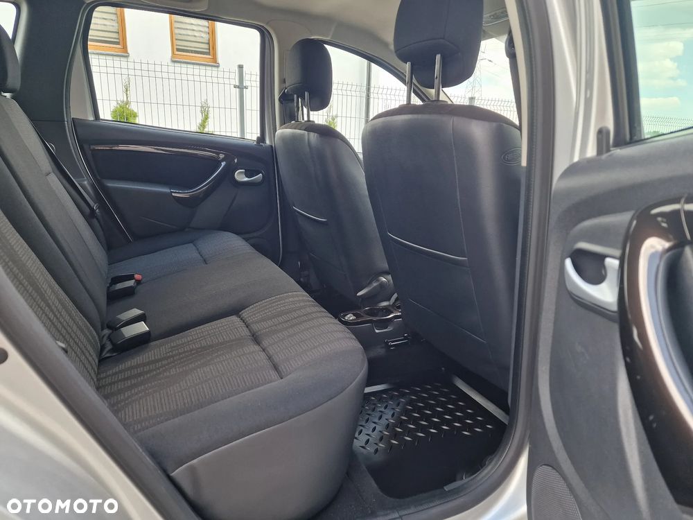 Dacia Duster 1.6 Laureate - 24