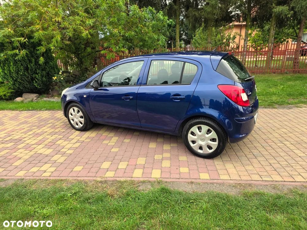 Opel Corsa 1.0 12V Essentia - 9