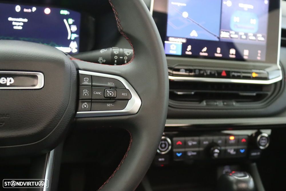 Jeep Compass 1.3 TG S - 15