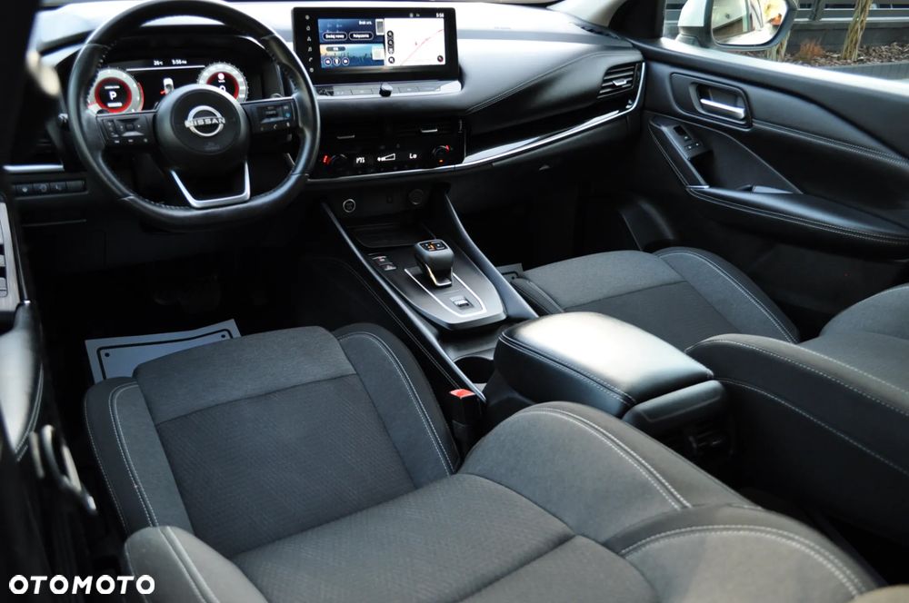 Nissan Qashqai 1.3 DIG-T MHEV Xtronic Tekna - 28