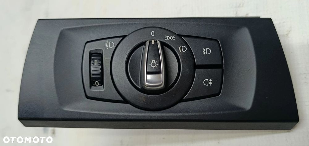 BMW E91 włącznik świateł ramka EU lift E90 - 1