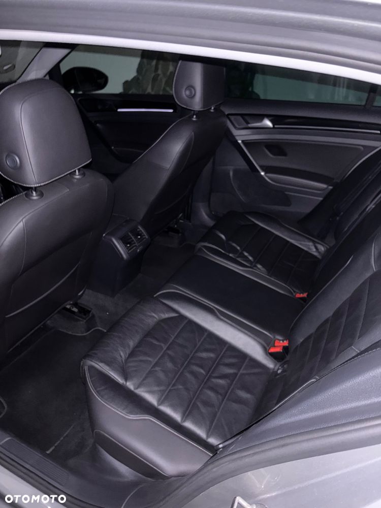 Volkswagen Golf 2.0 TDI BMT Highline DSG - 14