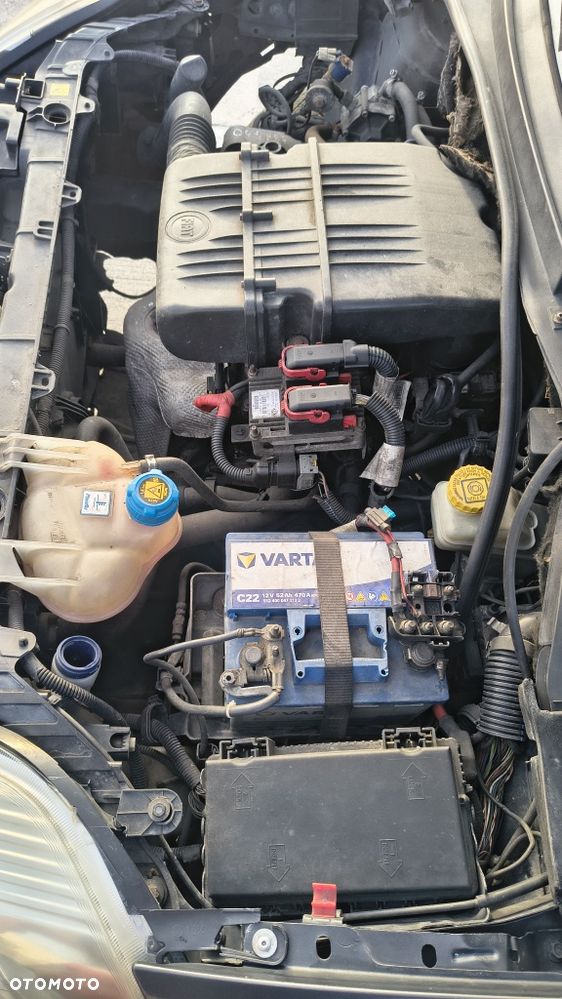 Fiat Grande Punto - 8