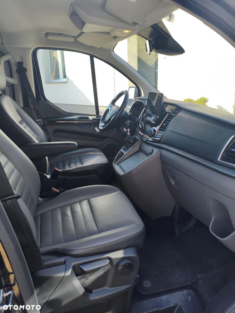 Ford Tourneo Custom 2.0 EcoBlue L1 Titanium - 5