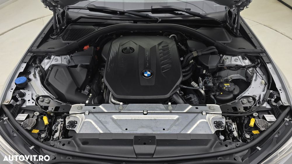 BMW Seria 3 330d xDrive AT - 24