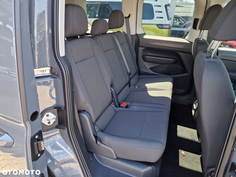 Volkswagen Caddy 2.0 TDI DSG - 13