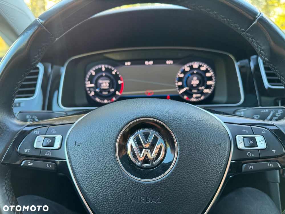 Volkswagen Golf 2.0 TDI BMT Comfortline - 18