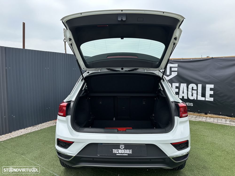 VW T-Roc - 35