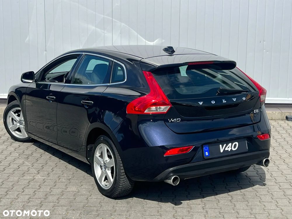 Volvo V40 - 15