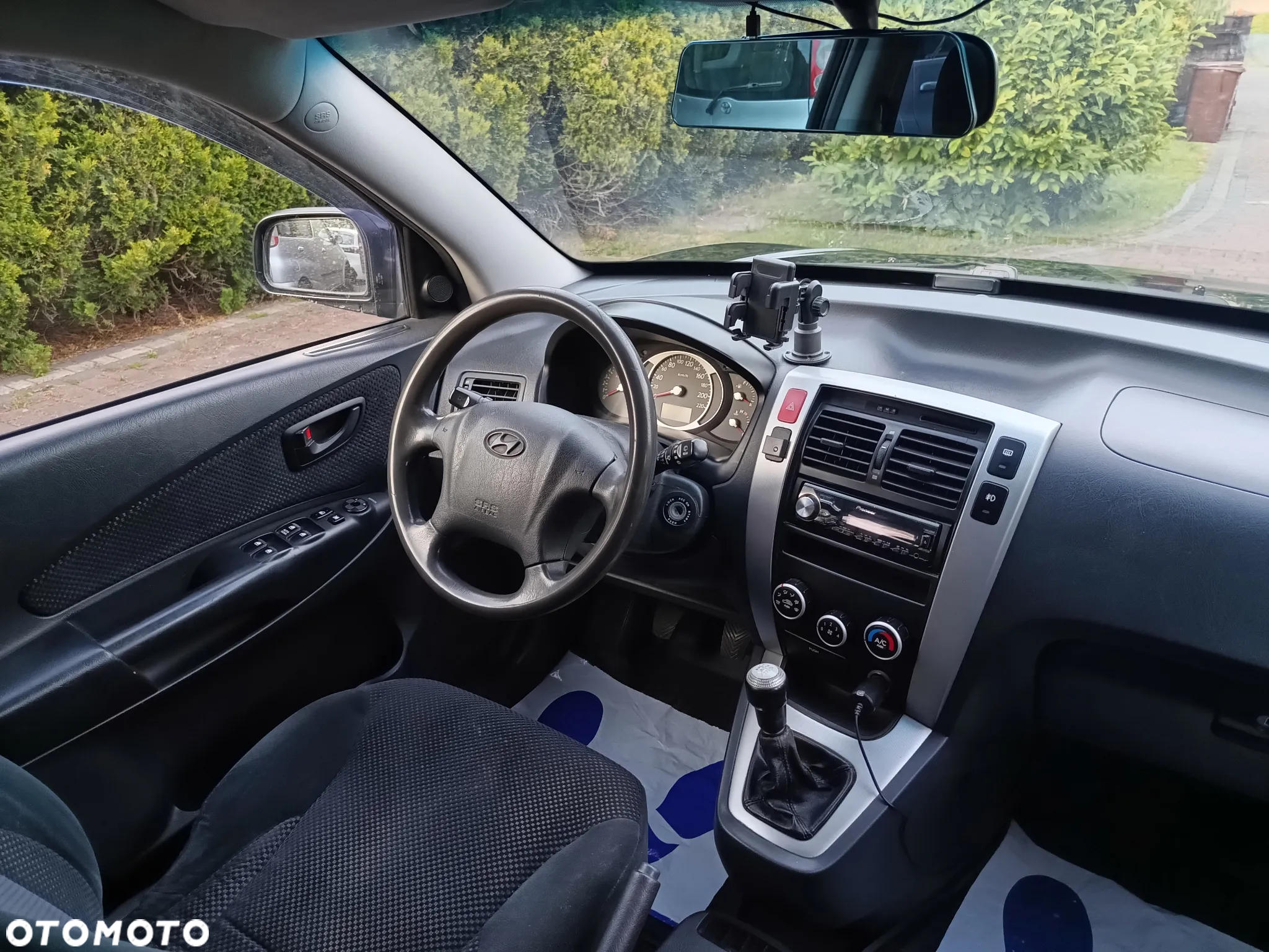 Hyundai Tucson 2.0 Comfort 2WD - 21
