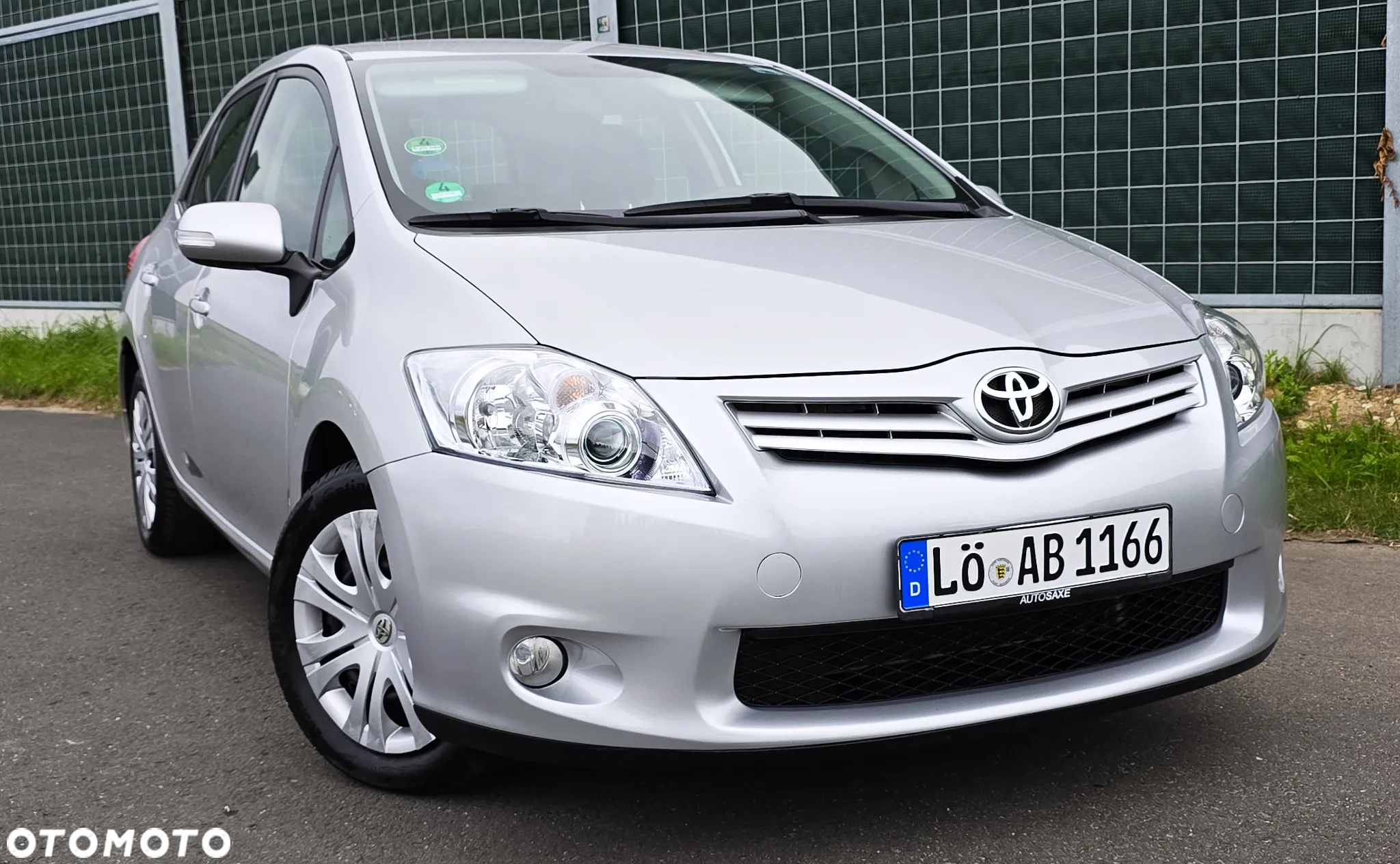 Toyota Auris 1.33 VVT-i Premium Comfort - 8