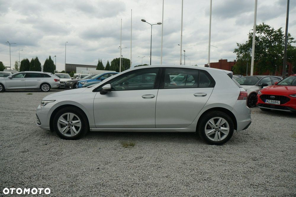 Volkswagen Golf VIII 2.0 TDI Life - 9