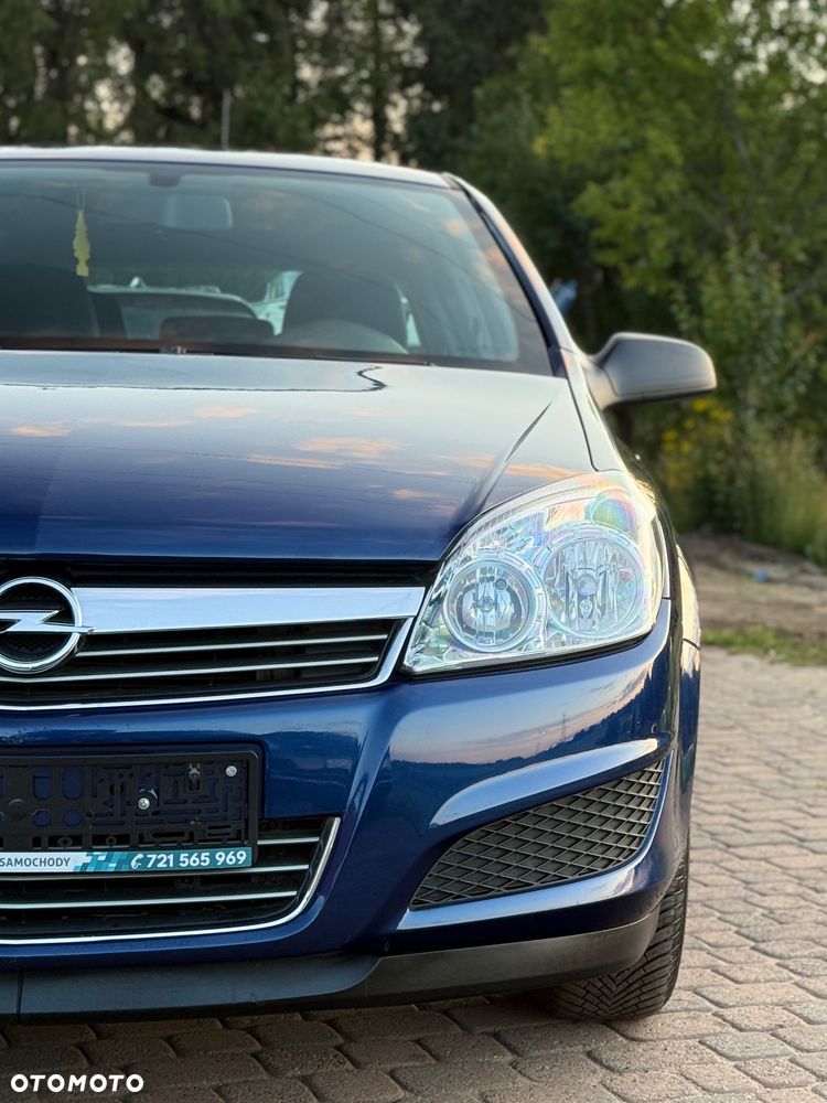 Opel Astra 1.4 Enjoy - 12