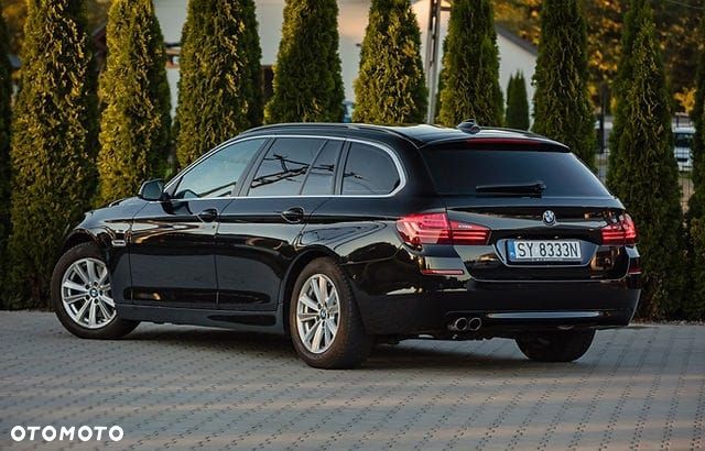 BMW Seria 5 525d - 6