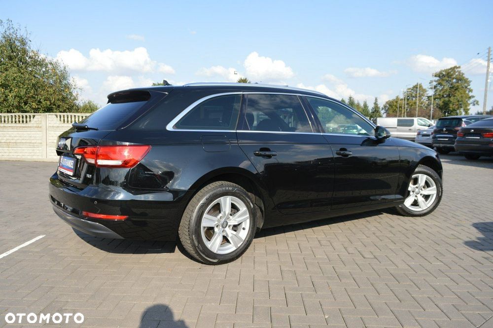 Audi A4 Avant - 14