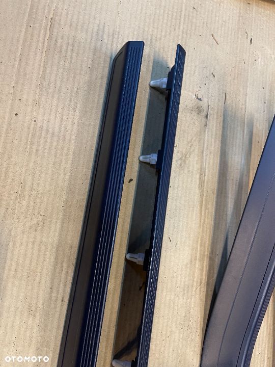 Listwy na progi niebieskie progi Bmw e38 super stan - 5
