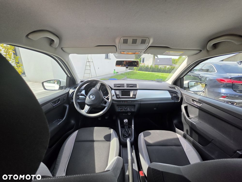 Skoda Fabia - 6