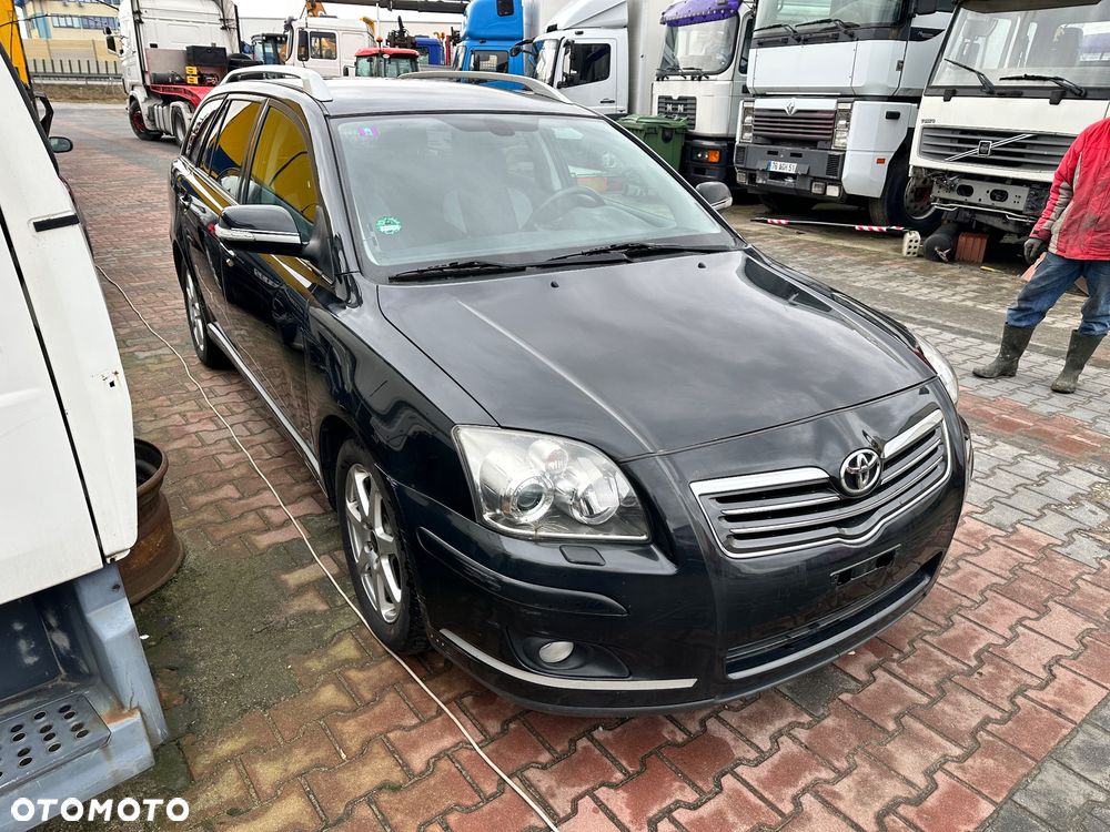 Toyota Avensis t25 2.2 D-CAT 177  W CAŁOŚCI LUB CZEŚCI