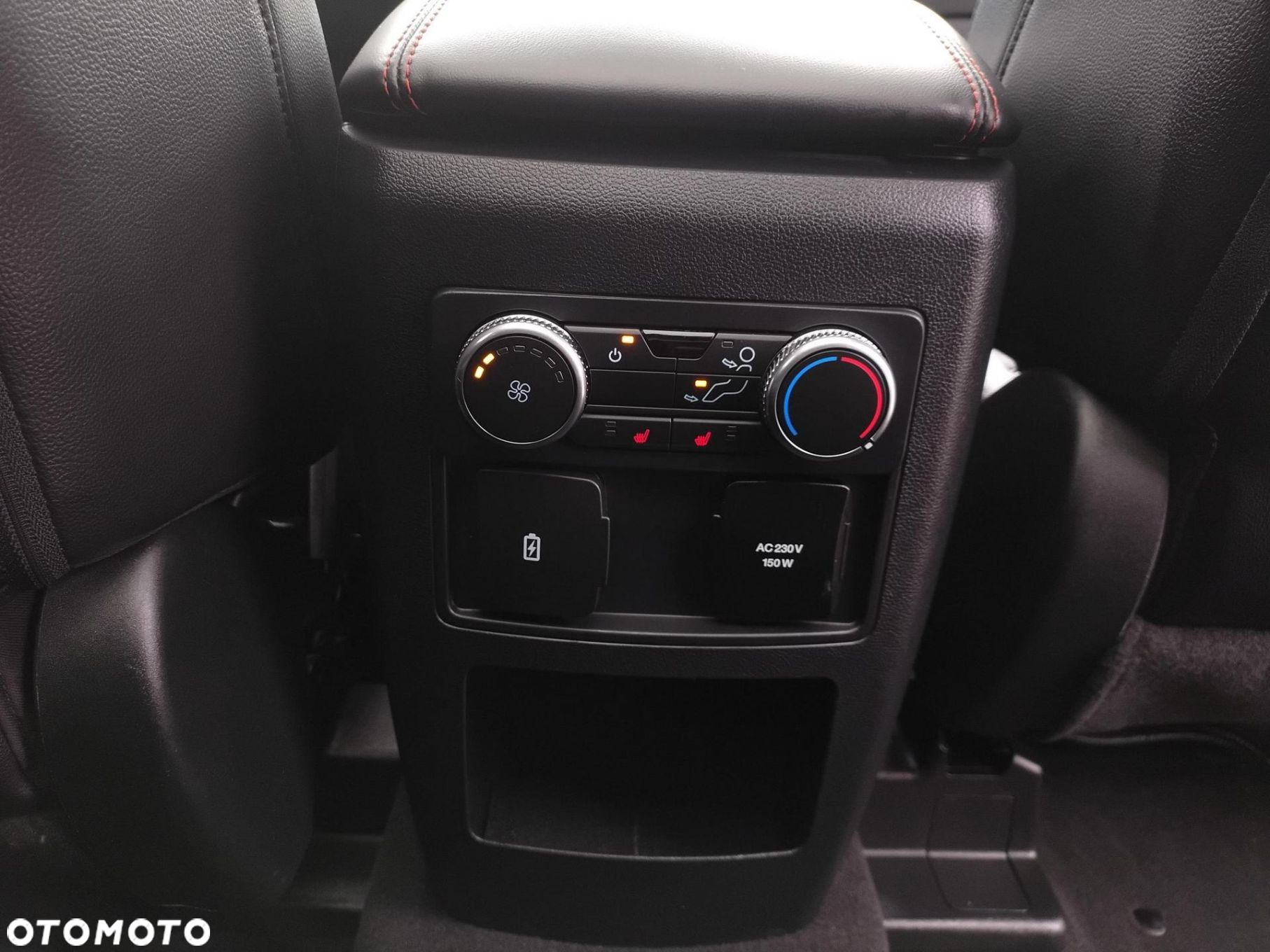 Ford Explorer 3.0 EcoBoost PHEV 4WD ST-Line - 32