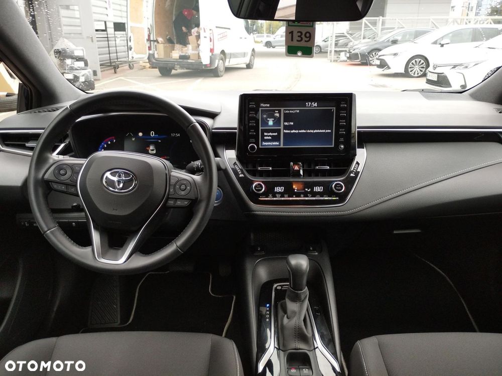 Toyota Corolla - 2