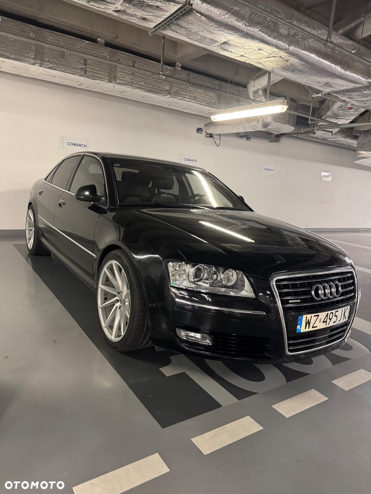Audi A8 4.2 TDI Quattro - 1