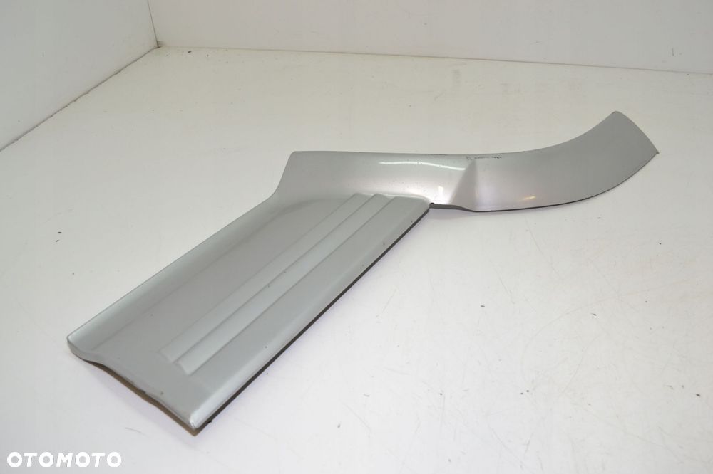 LISTWA DRZWI PRAWY TYŁ NAKŁADKA MITSUBISHI PAJERO II 5D MB646986 - 1