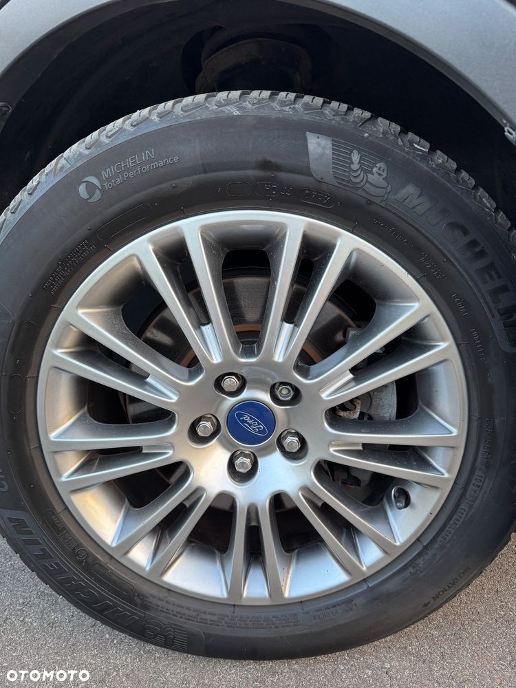 Ford Kuga 2.0 TDCi Titanium - 30