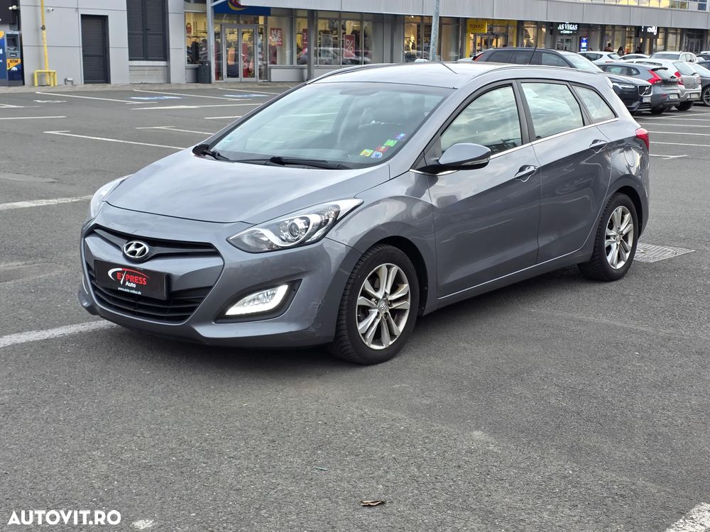 Hyundai i30 1.6 CRDI Exclusive - 2