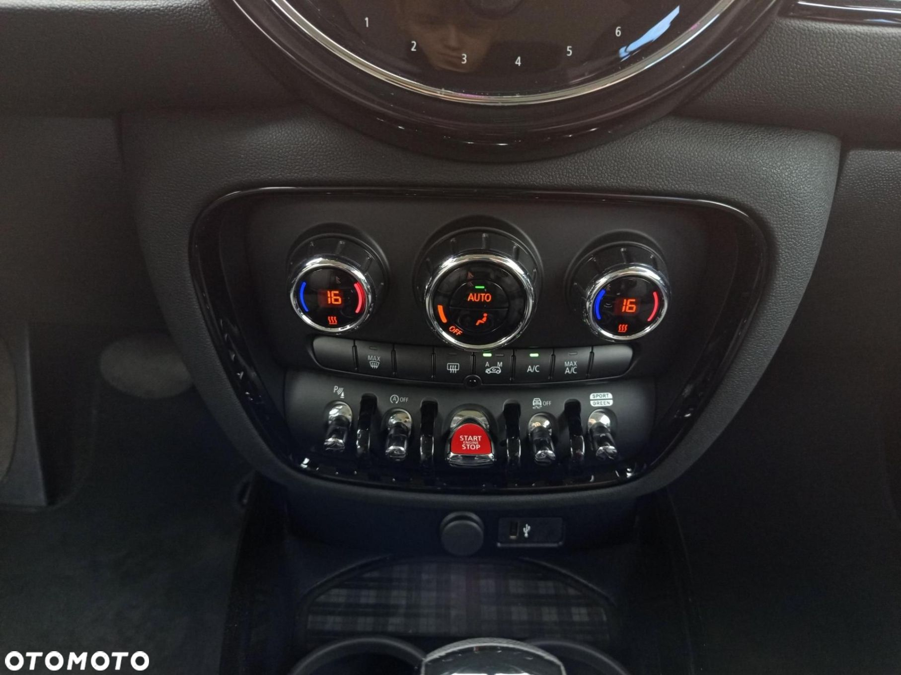 MINI Clubman - 15